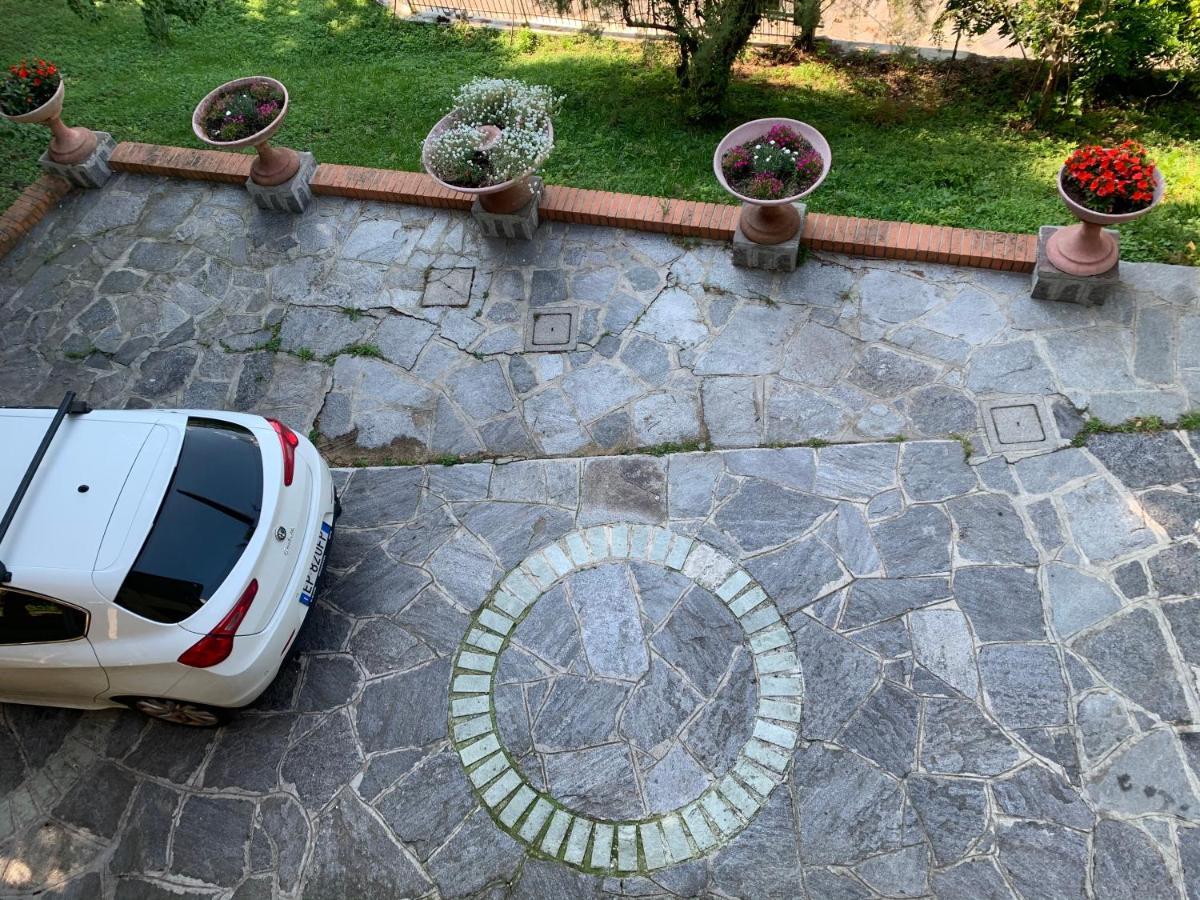 Villa Dei Cedri Asso Екстер'єр фото